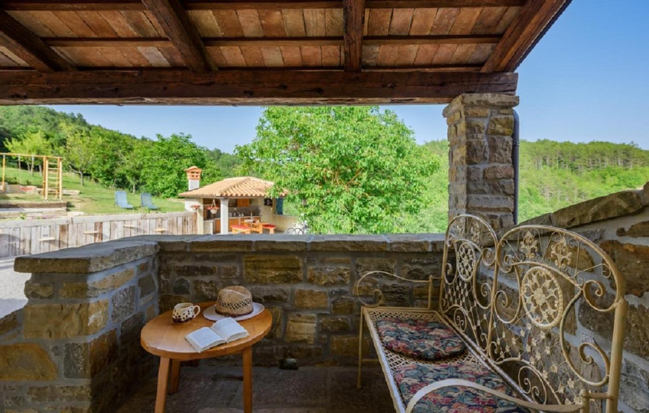 Guesthouse Gospodi Cerovlje 외부 사진
